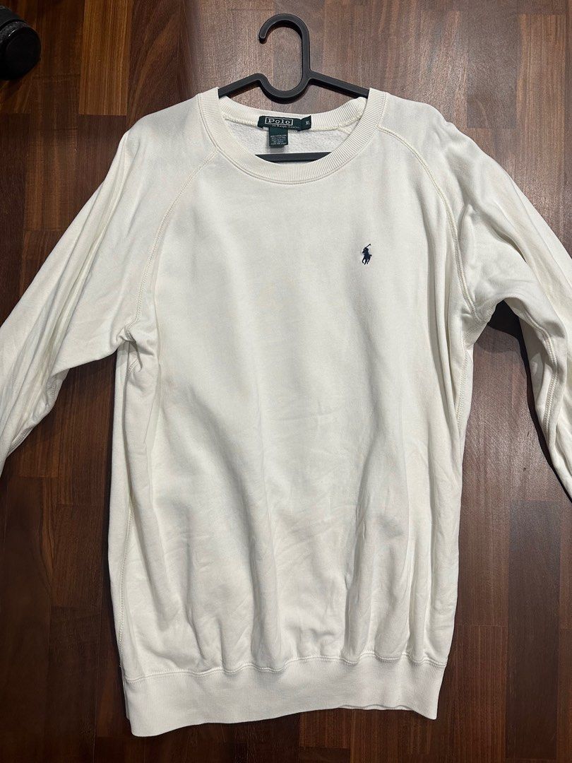 White shop polo pullover