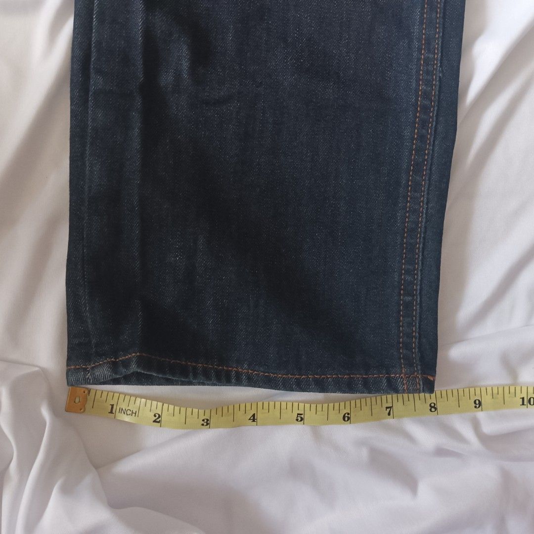 Levi's 541 commuter top