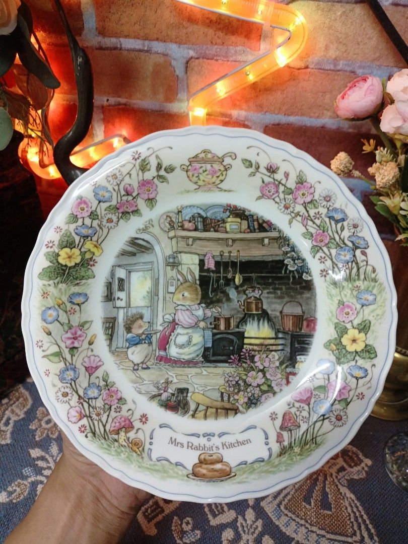 Foxwood hotsell tales plates