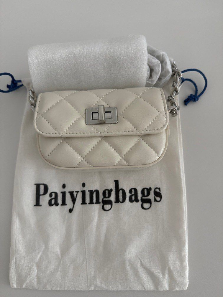 White quilted hotsell purse