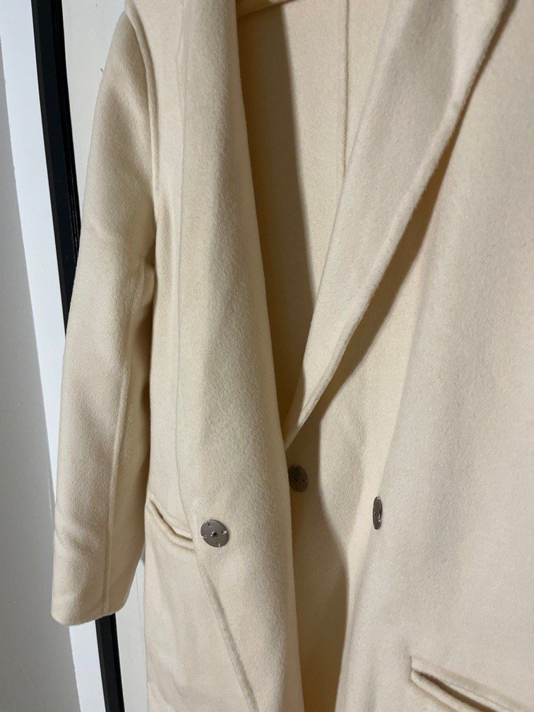 White sheep coat store