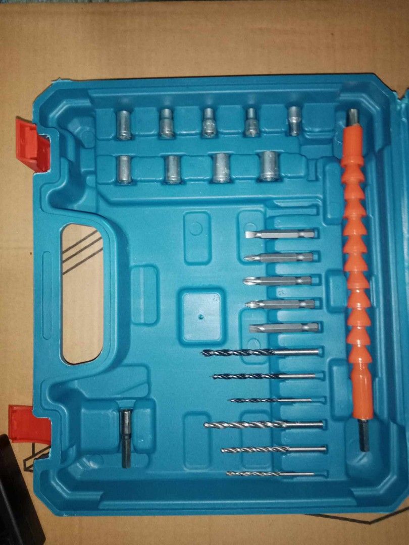 Wireless Drill (Category: Construction Tools & Equipment) located in Manila. Submitted by redonlineshop (Listing ID 1274189349, Image 3). Description: Wireless Drill ₱1400 ON HAND BRAND NEW Mode of Payment: Gcash,COD Same day delivery + Delivery Fee.
