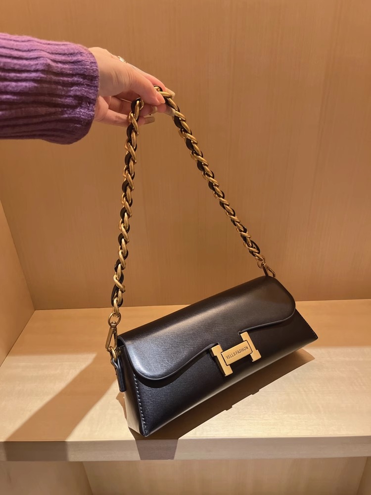 Women's trendy shoulder bag baguette bag, Women's Fashion, Bags