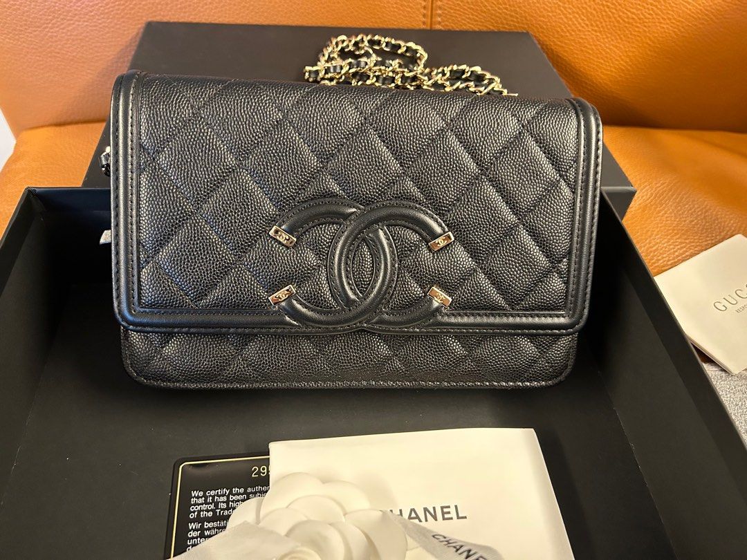 Chanel vanity hotsell woc