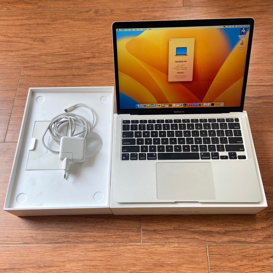 Apple MacBook Air M1 (MGN93) Bạc Đánh giá chi tiết và những điều bạn cần biết