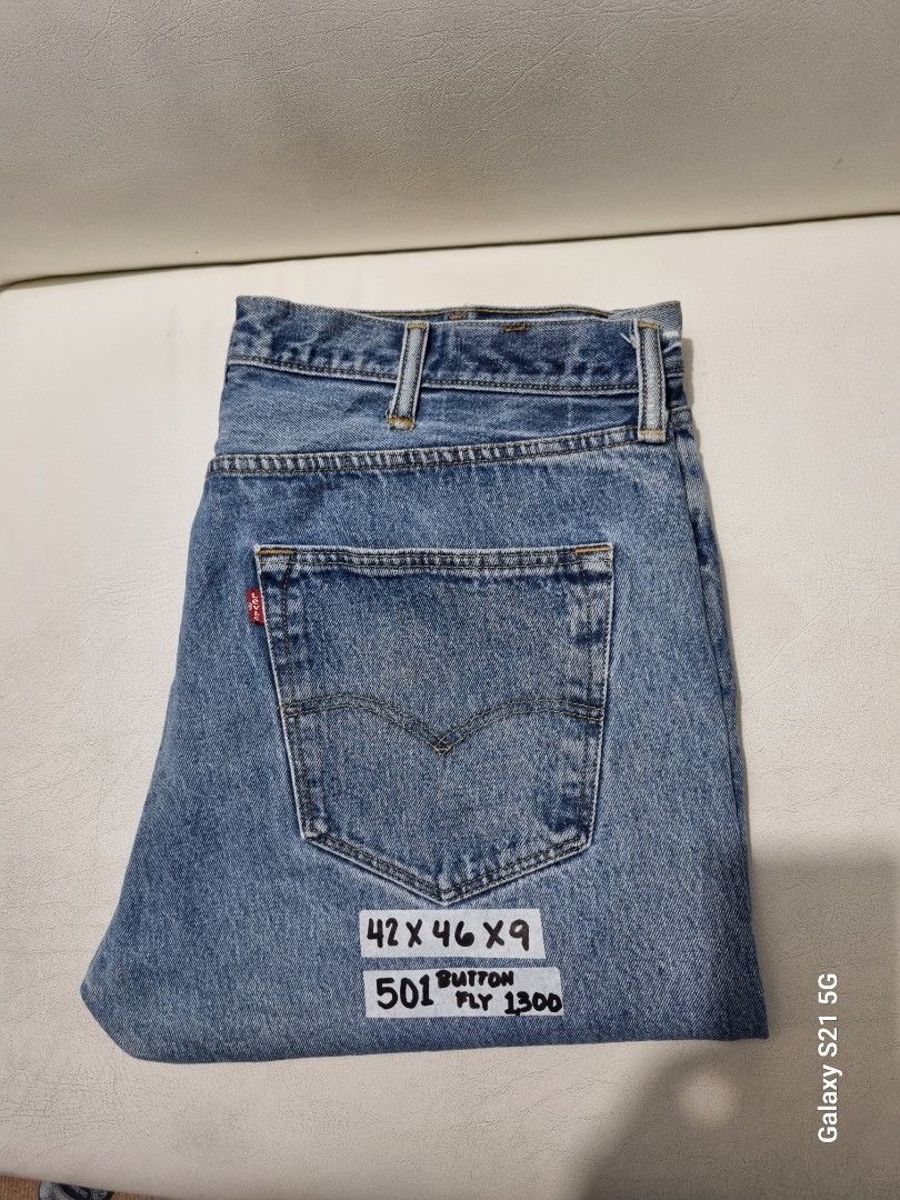 Levis 42 2025