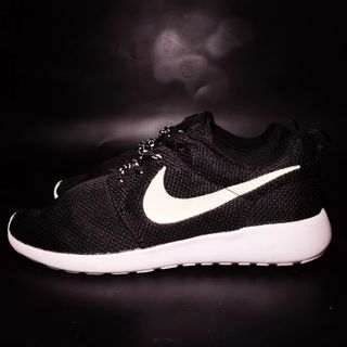 Nike roshe sale cheap store
