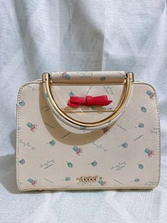 （分類：）位於 。 由 yyyac 提交（商品編號 1274559754，圖片 1）。簡介： 。