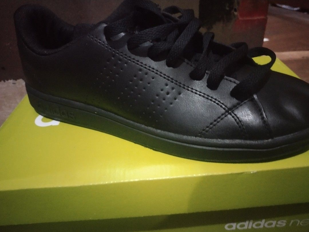 Adidas Advantage Neo Hitam Black