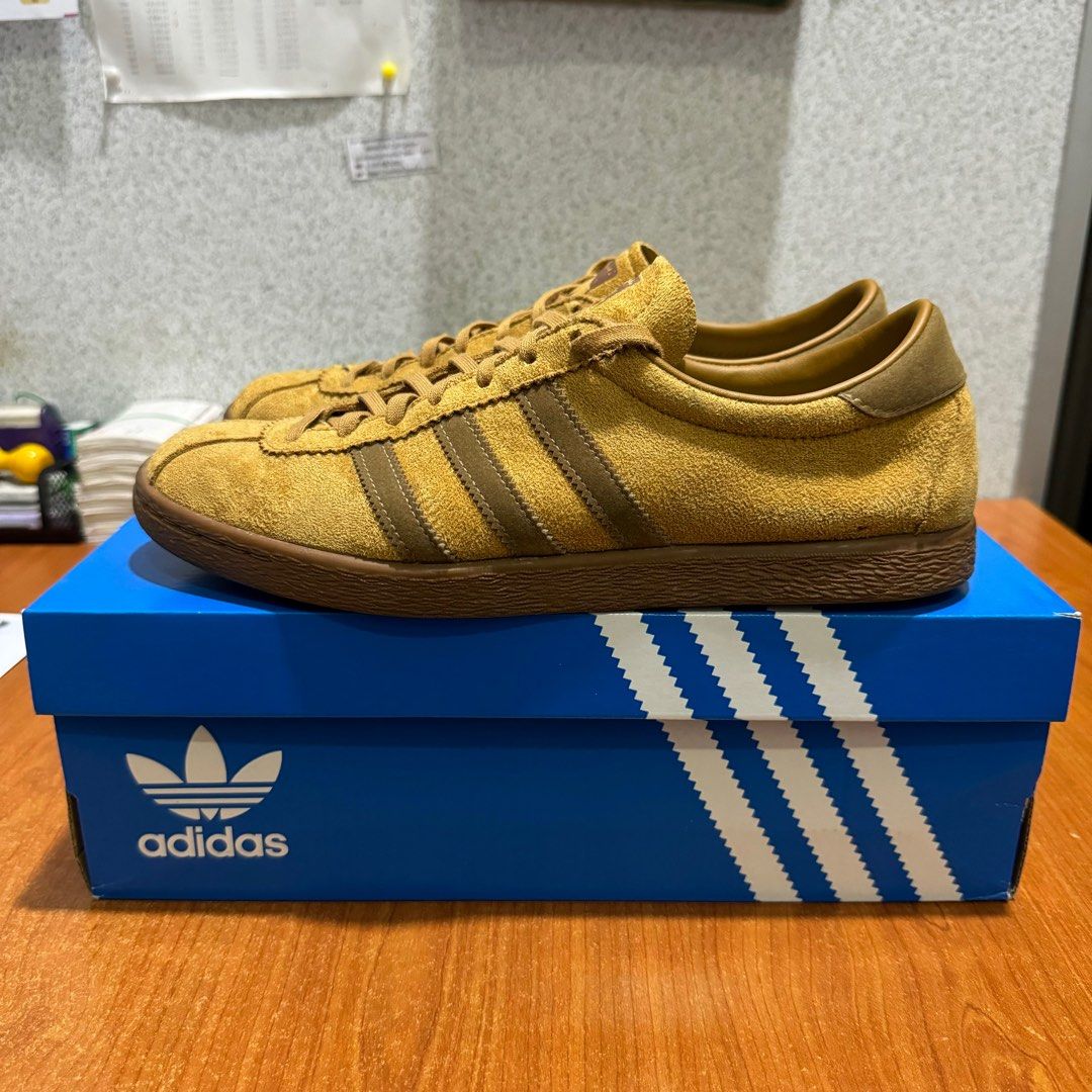Adidas tobacco yellow top