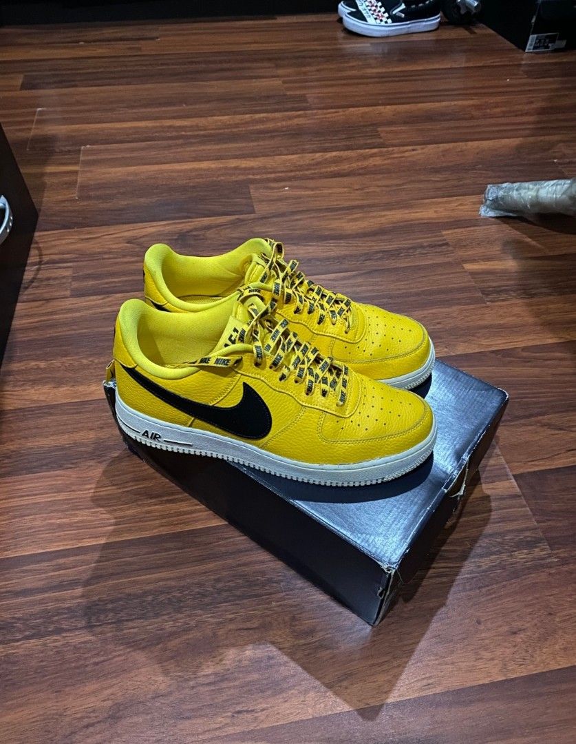 Nike air force 1 low nba amarillo top