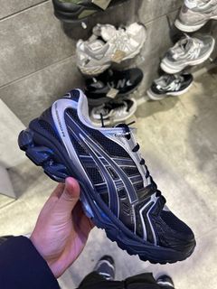 Asics hotsell kayano singapore