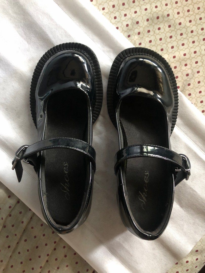 Black Platform Mary Janes / School Shoes (Category: Heels) located in Quezon City. Submitted by tinylonch (Listing ID 1274454799, Image 2). Description: • size 38 but super fit/tight even without socks. best fits 37 ½ or 37 you can check my other listings for other stuff on sale! 💗.