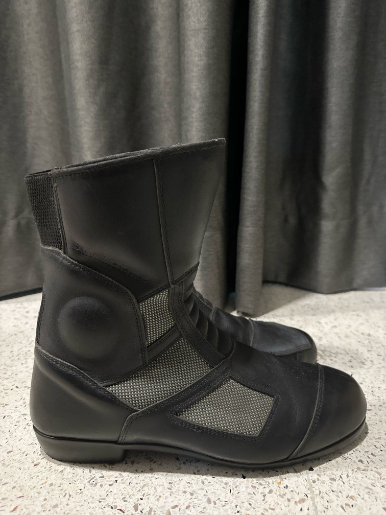 Bmw airflow deals boots