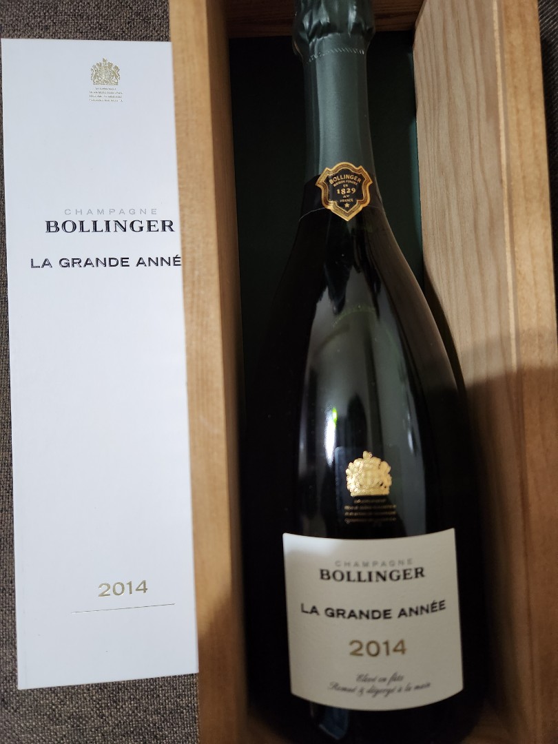 Bollinger La Grande Annee 2014 Giftbox, 嘢食& 嘢飲, 酒精飲料