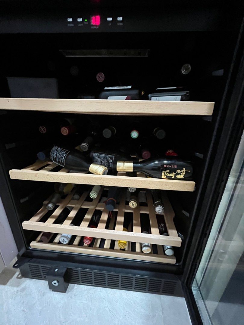 Brandt Wine Chiller, TV & Home Appliances, Kitchen Appliances