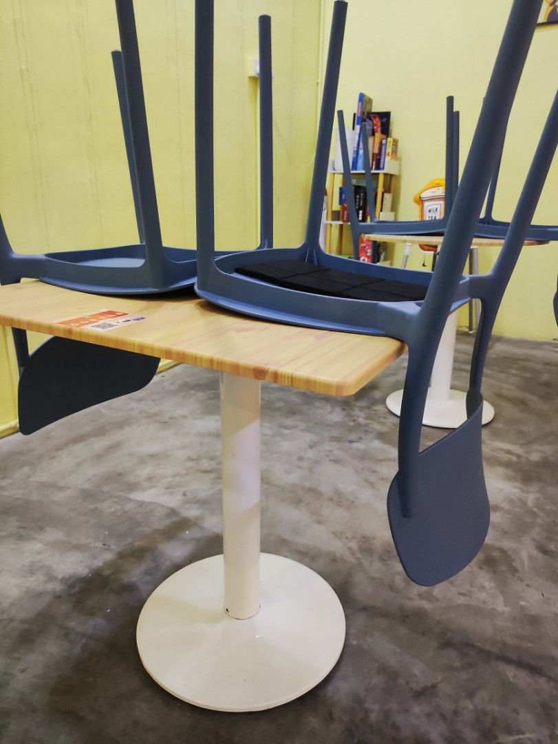 Used best sale cafe chairs
