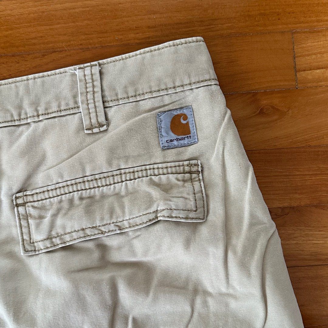 Carhartt Cream Cargo Pants in Relaxed Fit - W36 L32, Men's Fashion,  Bottoms, Trousers on Carousell