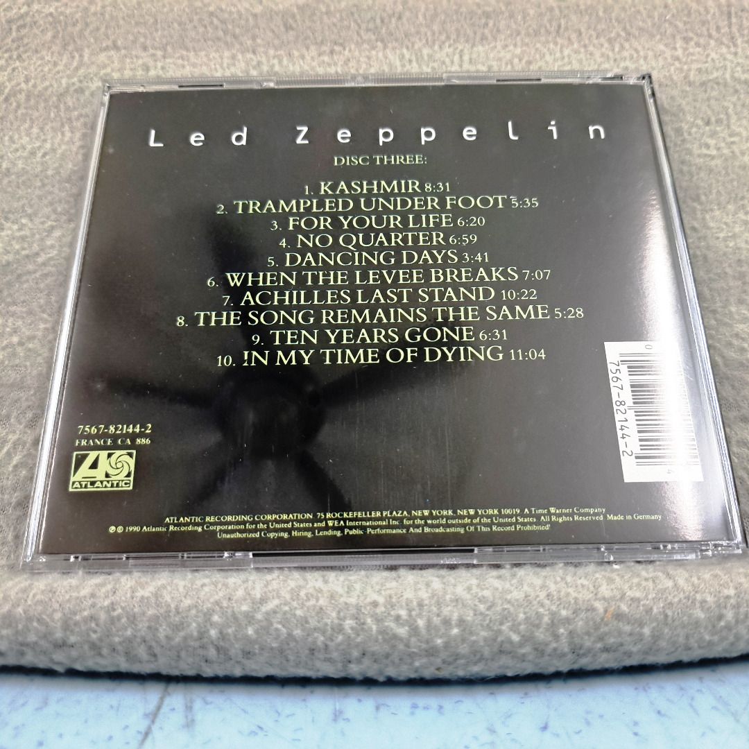 CD Led Zeppelin Boxed Set CD 3, Hobbies & Toys, Music & Media, CDs