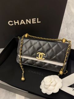 (Category: ) located in . Submitted by guiltfreeshopper (Listing ID 1274413358, Image 1). Description: .