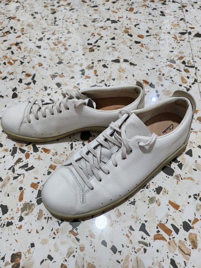 Clarks nathan lace white top