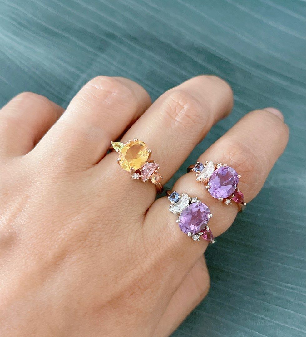 Gemstone cluster ring outlet