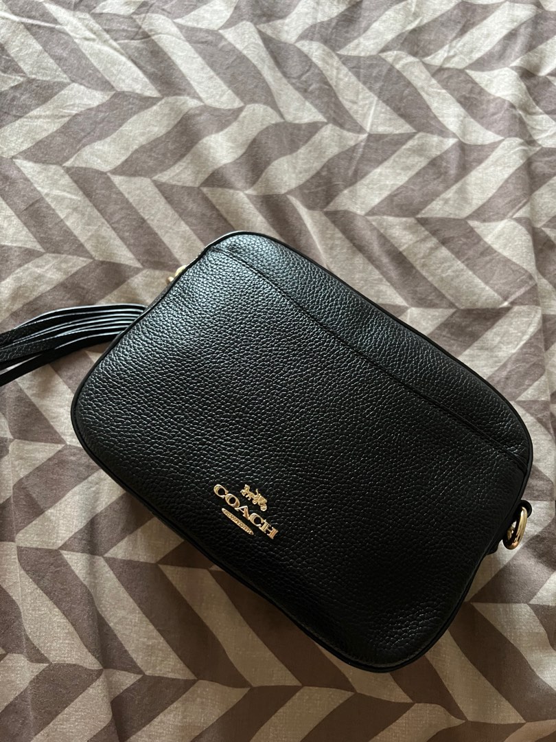 Coach Black Cross Body Camera Bag, Luxury, Bags & Wallets on Carousell