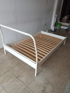 (Kategori: ) berada di . Dikirim oleh _febssss_ (ID iklan 1274409385, Gambar 1). Deskripsi: .