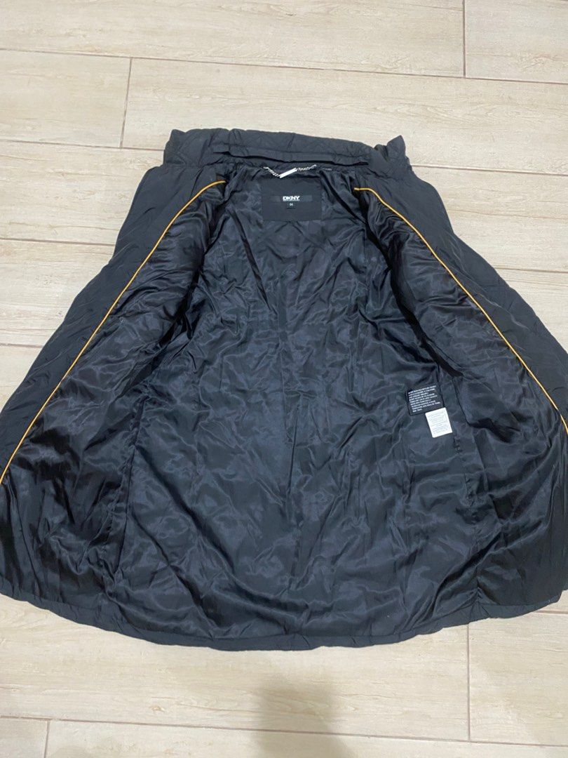 DKNY Long puffer jacket (Category: Coats, Jackets and Outerwear) located in Quezon City. Submitted by cbake (Listing ID 1274534878, Image 3). Description: .