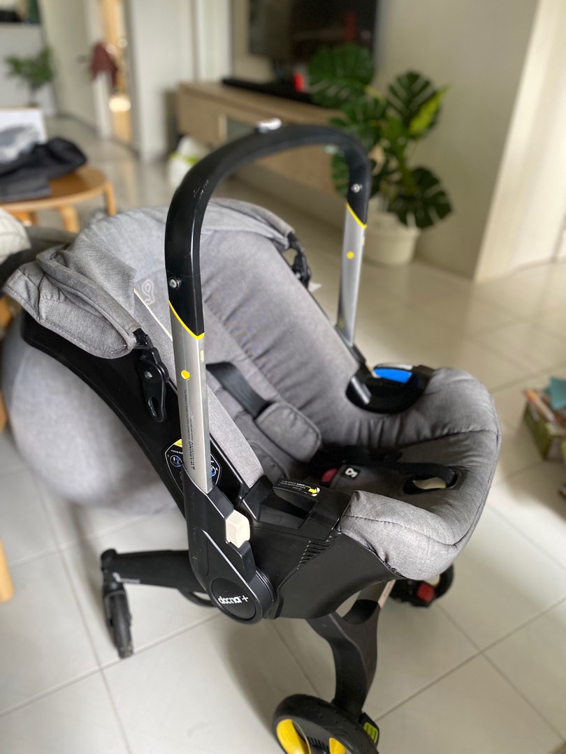 Second hand doona top car seat stroller