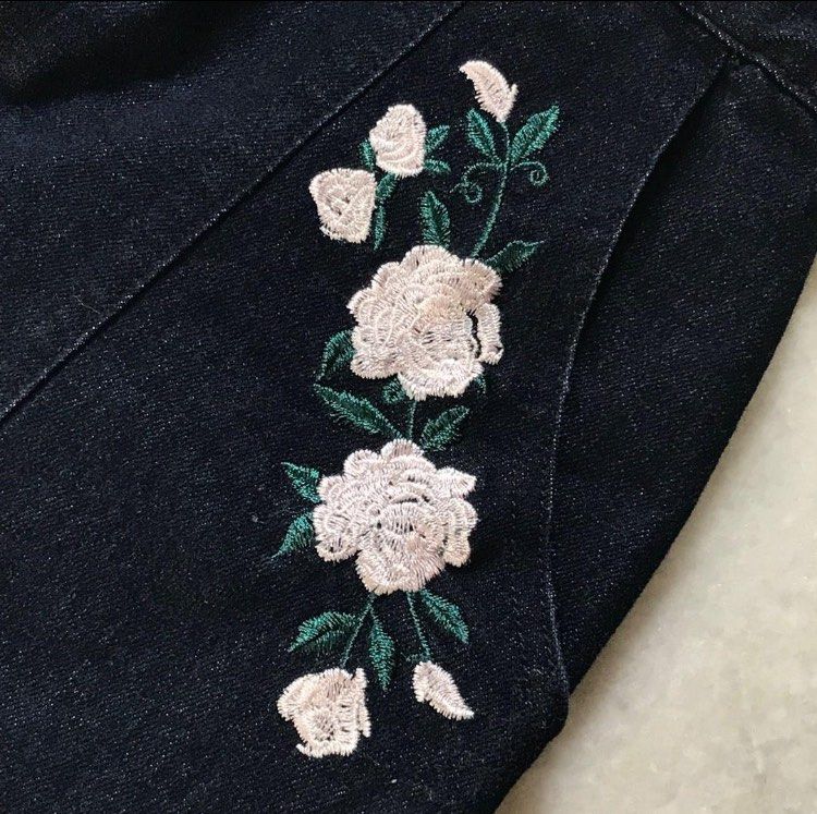 Embroidered hot sale jeans skirt