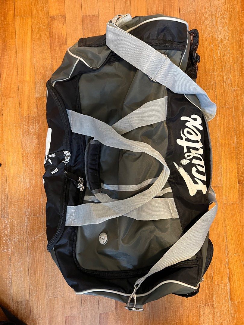 Gym hotsell bag equipment