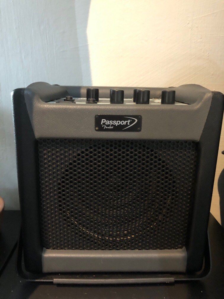 Fender passport sales mini batteries