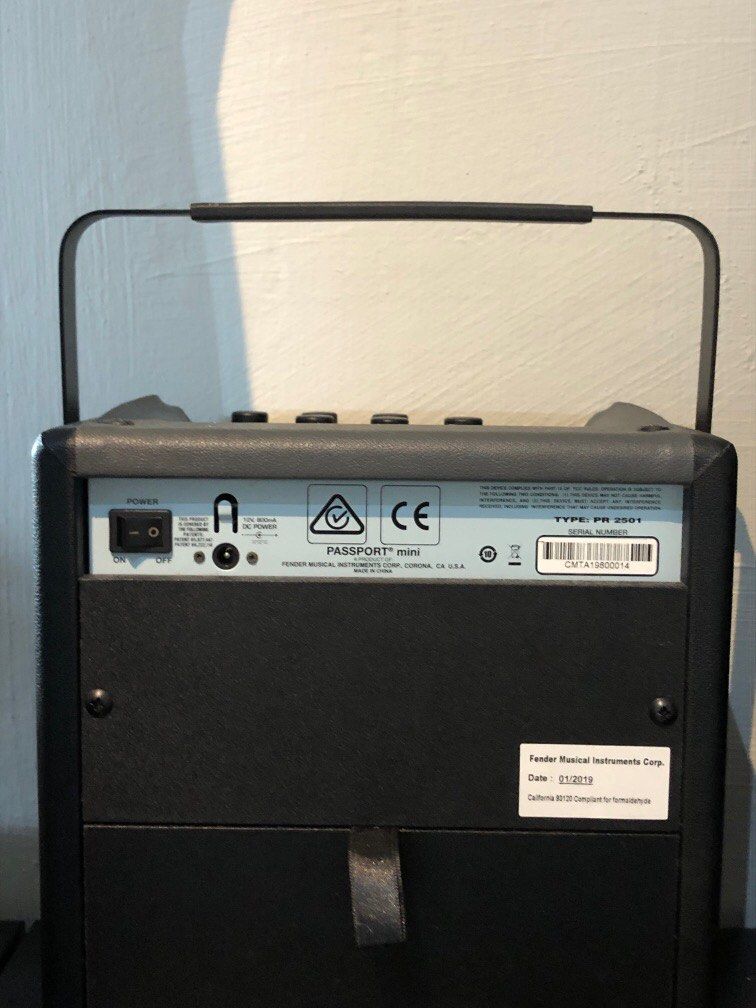 Fender passport mini hotsell batteries