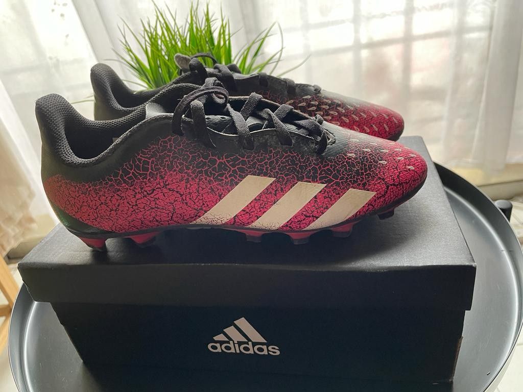 Adidas football sales boots size 3.5