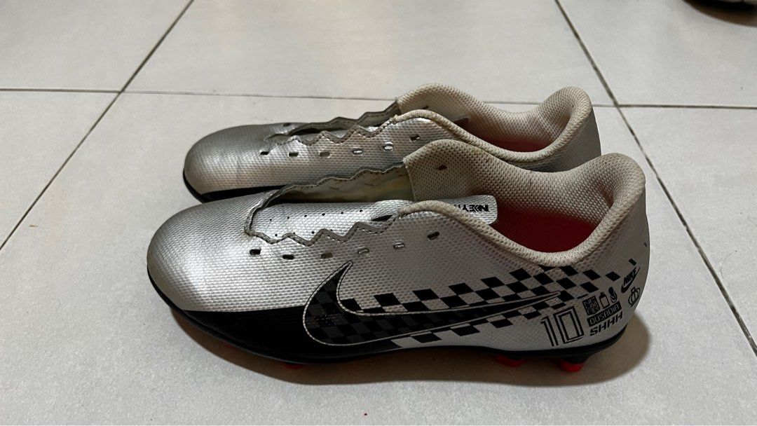 Nike njr football shoes store