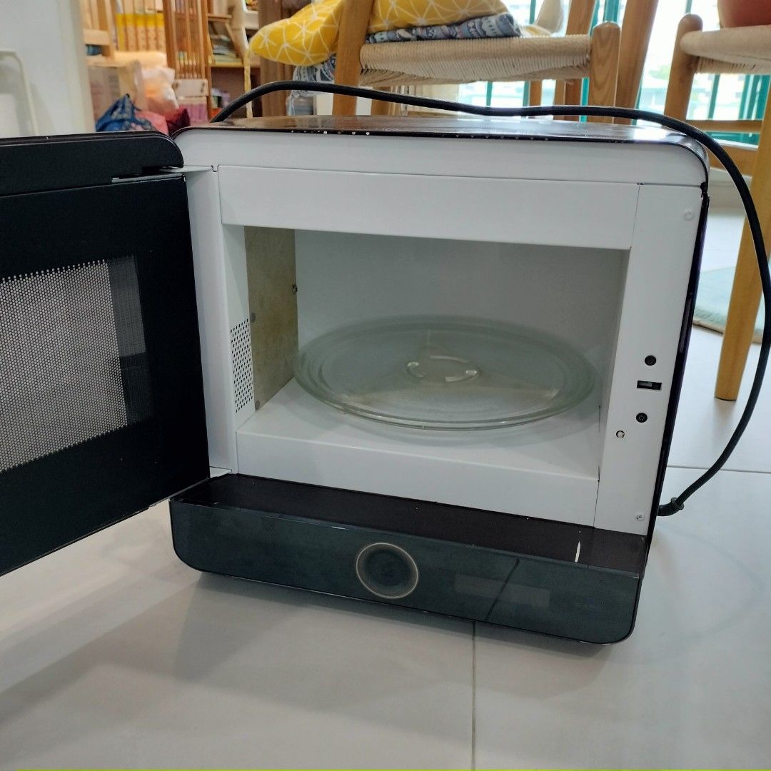 FREE Whirlpool Microwave oven not working, TV & Home Appliances