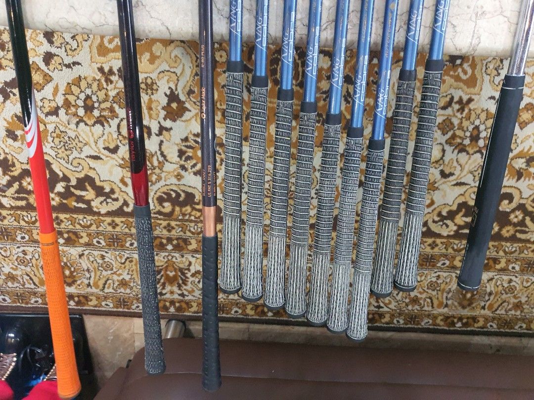 Golf King Cobra (Category: Golf) located in Paranaque City. Submitted by manilagolfmarket (Listing ID 1274434144, Image 3). Description: For Sale King Cobra R flex graphite shaft irons Taylor made woods. Nworks driver. King Cobra bag included for only 13.9k pick uo Bf Paranaque or add shipping.