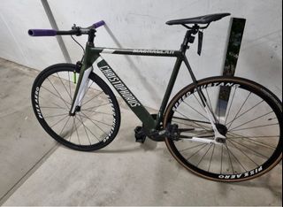 (Category: ) located in . Submitted by gaeman (Listing ID 1274300607, Image 1). Description: .