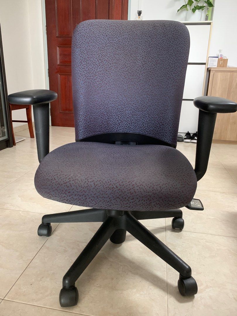 Haworth office chair, Furniture & Home Living, Furniture, Chairs on