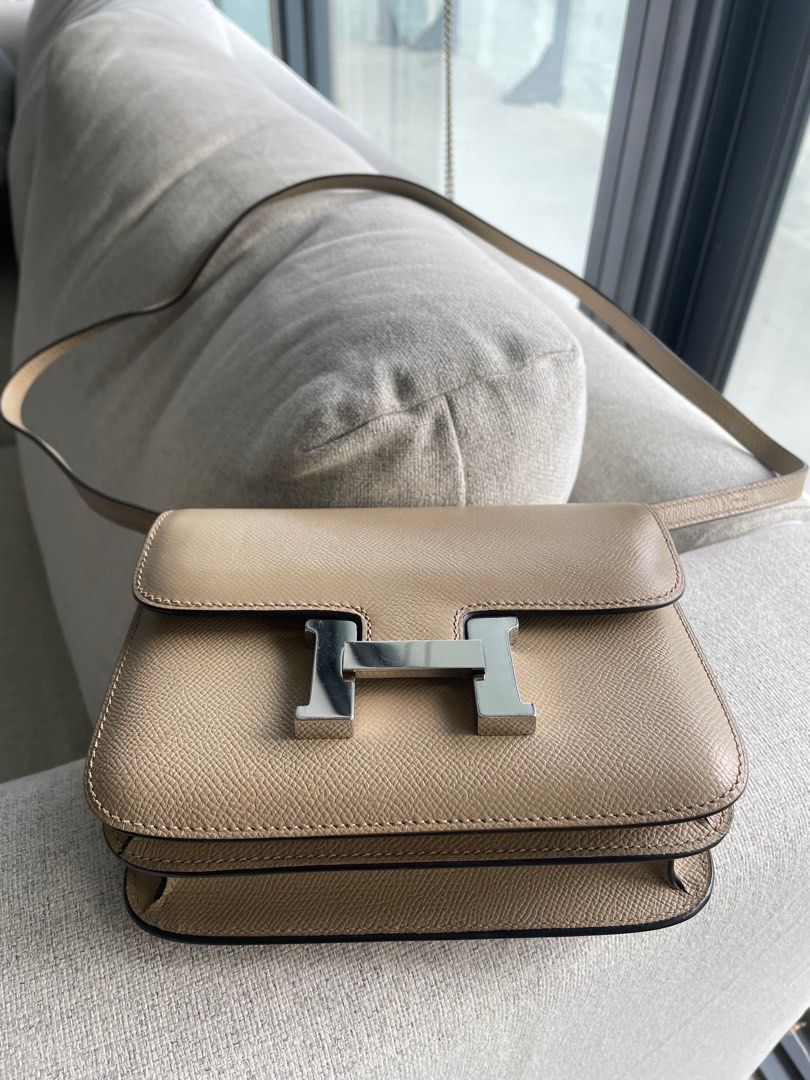 Hermes Constance Bag (Category: Bags & Wallets) located in Toronto. Submitted by melanie2130 (Listing ID 1274436893, Image 2). Description: .