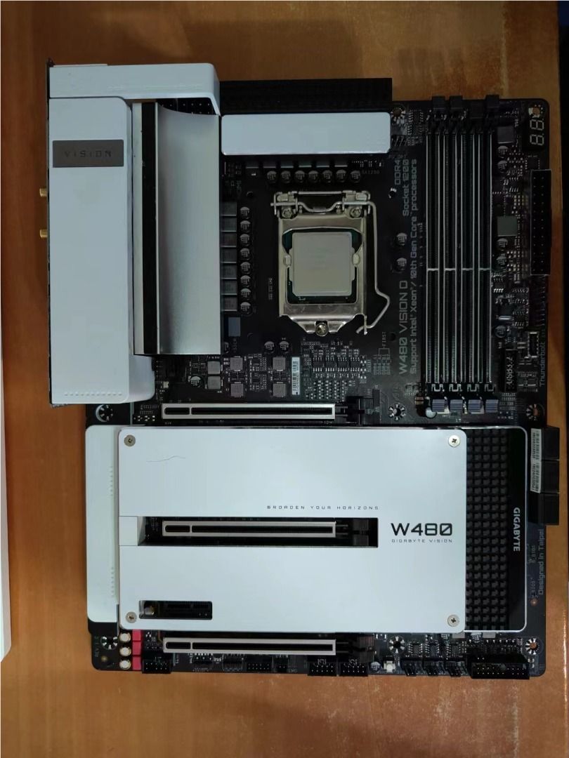 Gigabyte i7 motherboard hot sale