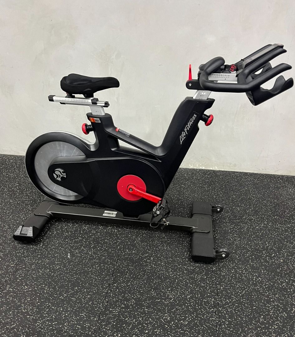 Indoor Cycling Spin Bike IC6 Life Fitness Bike