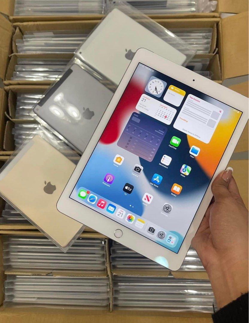 Ipad Air 2 128gb wifi (Category: iPad) located in Manila. Submitted by faye31 (Listing ID 1274438900, Image 3). Description: Sale tayooo!!! Until dec 31 lang ganto price!! 128gb presyong 64gb na!!! Until dec 31 only. iPad air2 128gb-7,499 only Free case pa! Good as brandnew no dents Latest ios 15.7 lahat pwde ma download No issue with warranty Big screen with fingeprint Front and back camera solid Pwede pang office Pwede students and teachers Pwe