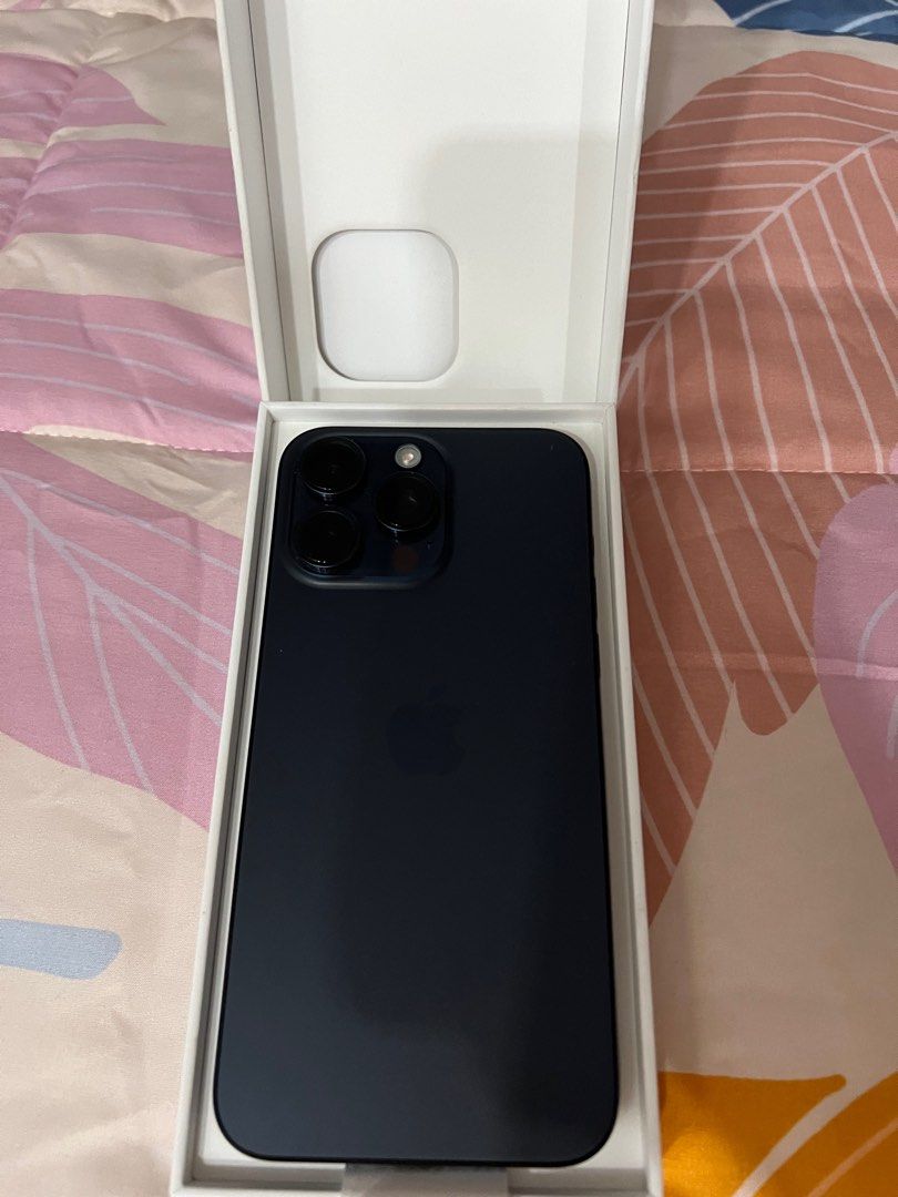 iphone 15 pro max 256gb dual sim good as new (Category: iPhone 15 Series) located in Cainta. Submitted by vine_gadget_shop (Listing ID 1274549272, Image 3). Description: iphone 15 pro max 256gb dual sim good as new hk variant factory unlock warranty until december 24,2024 pick up store greenhills shopping center we accept trade in we accept credit card installment we do cod and door to door we ship nationwide for fast transaction call 09277368323