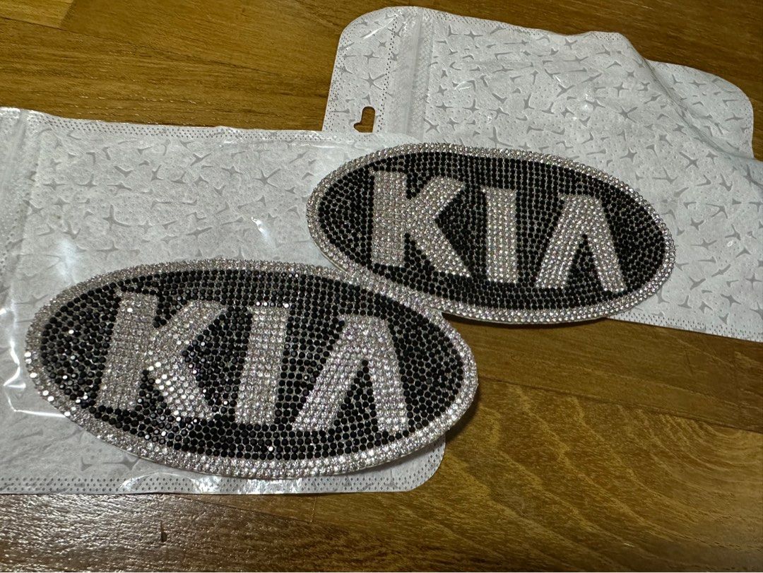 KIA diamond car emblem, Car Accessories, Accessories on Carousell