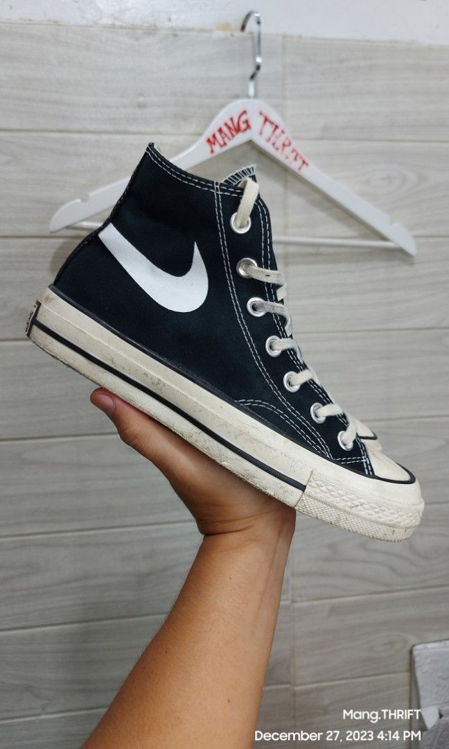 Lebron james cheap chuck taylor