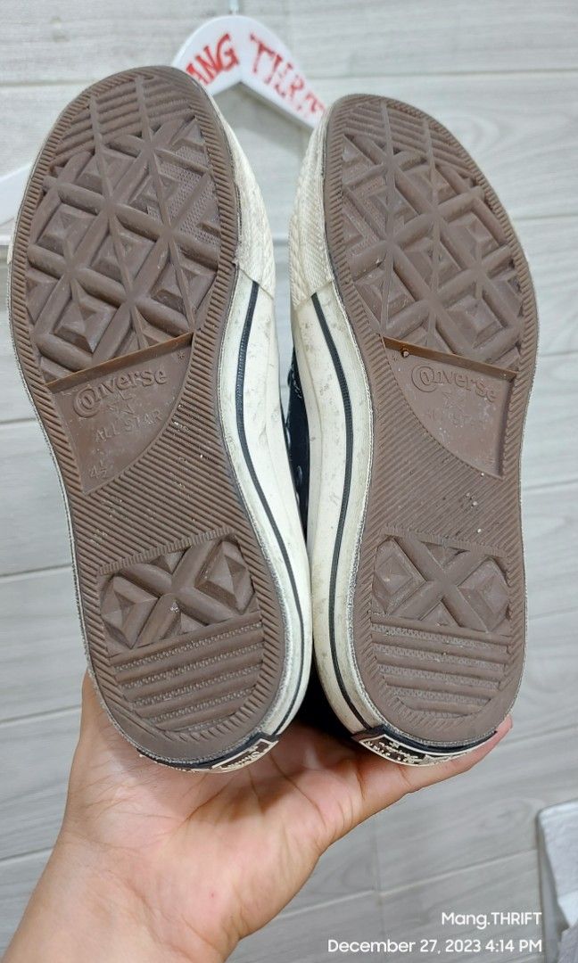 Chinatown market converse lebron deals