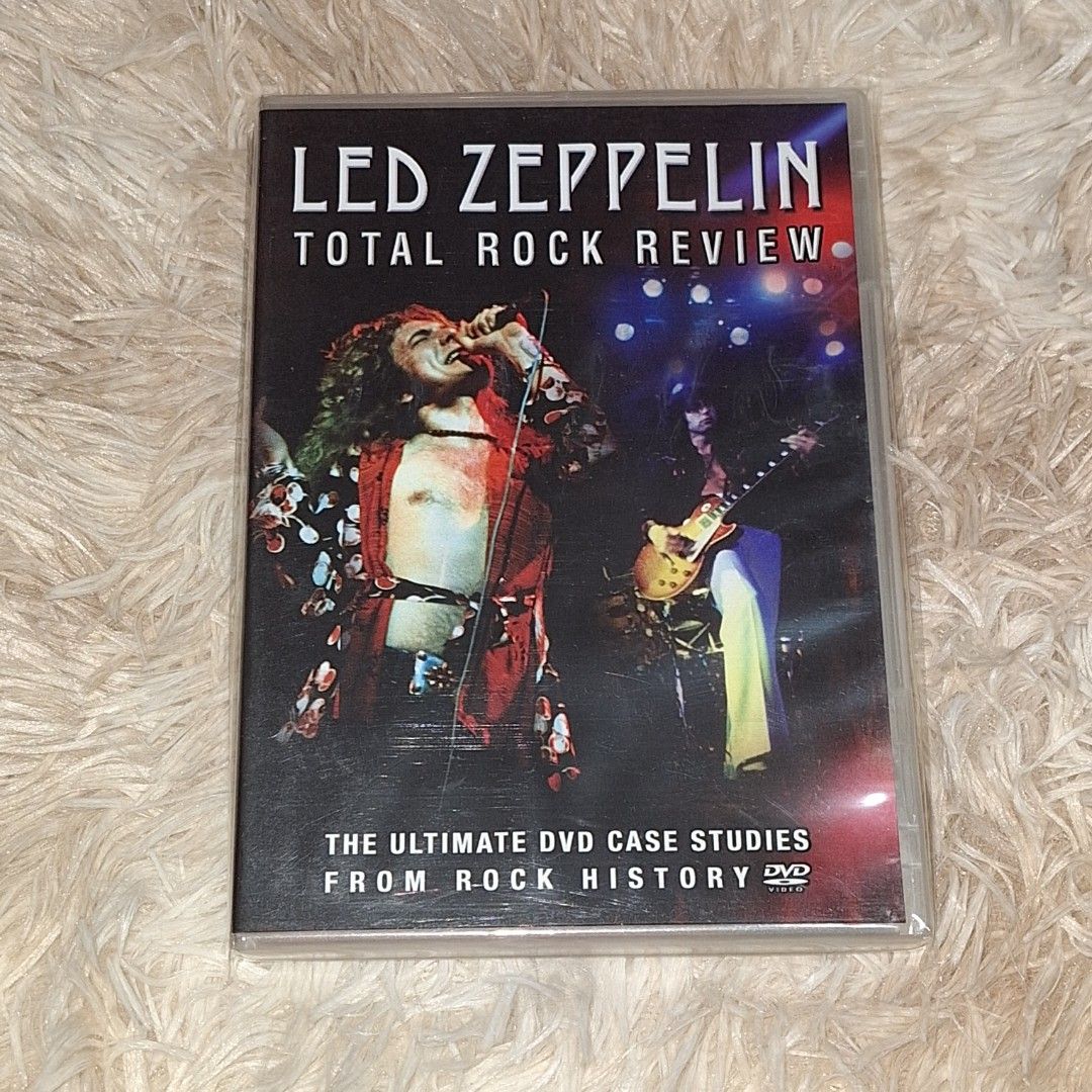 USED LED ZEPPELIN CD, Hobbies & Toys, Music & Media, CDs & DVDs on Carousell