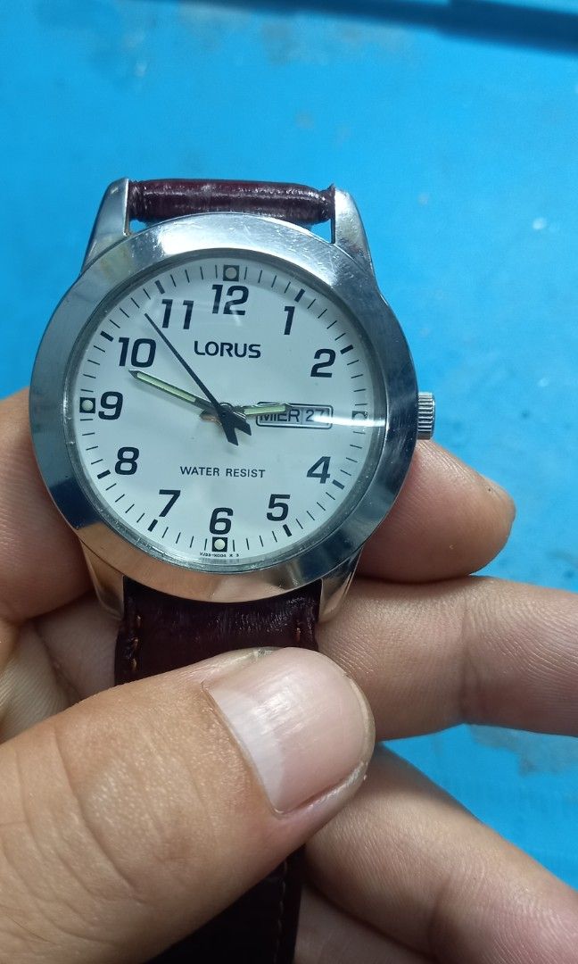 Lorus rm hotsell